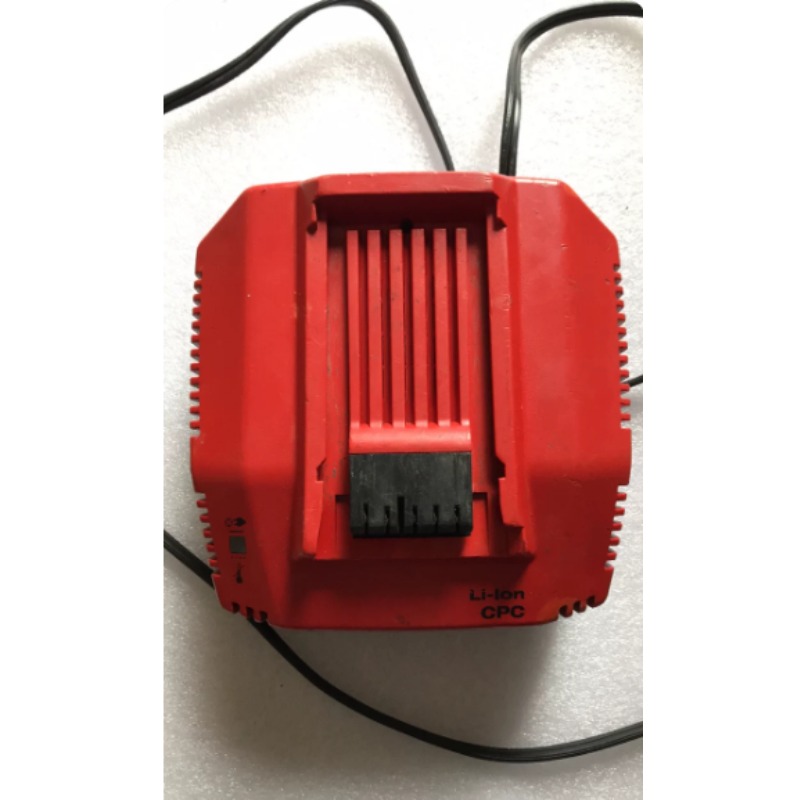 Multi-Voltage Fast Charger C 4 - đánh giá và giá Power Tools Voltage